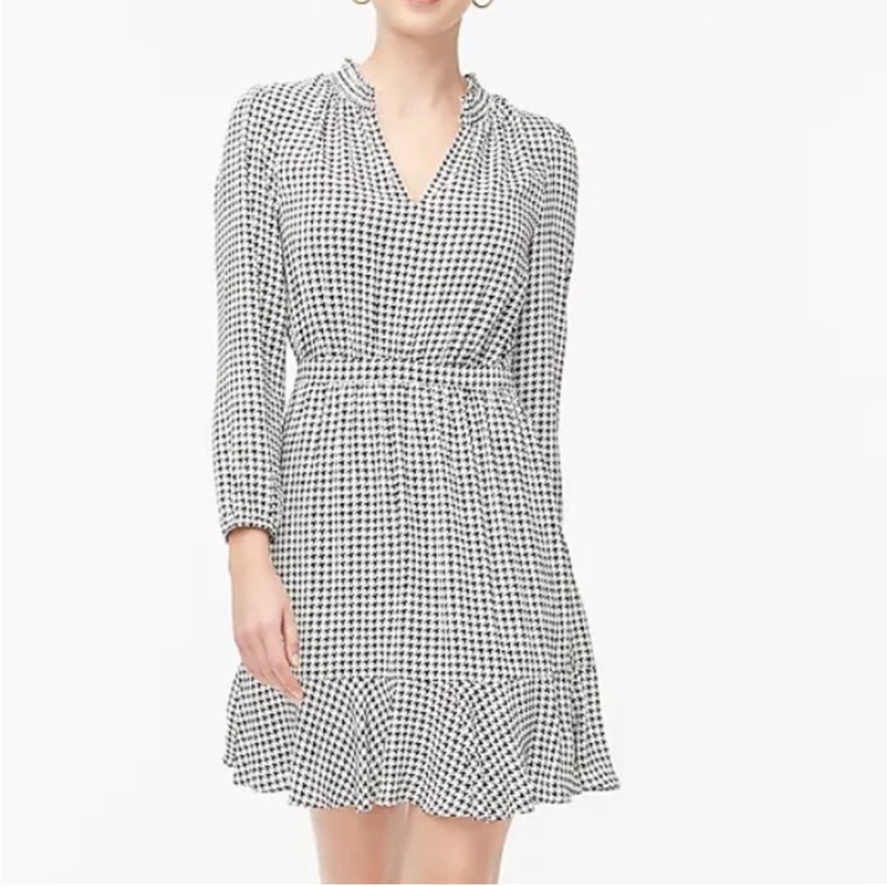 J CREW LONG SLEEVE BLACK AND WHITE DRESS SIZE 6